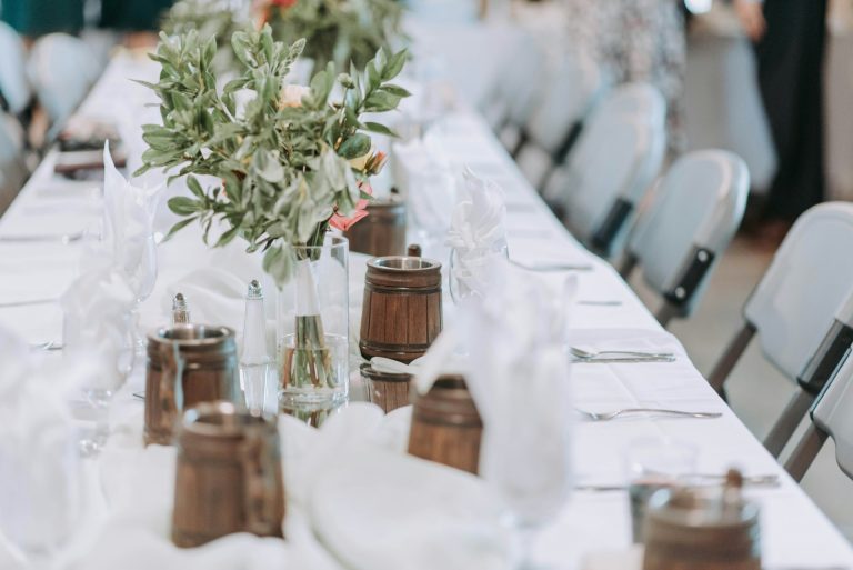 Budget-Friendly Wedding Planning: Tips for a Dream Wedding on a Dime